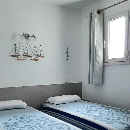 T2 Lumineux Bord De Apartament